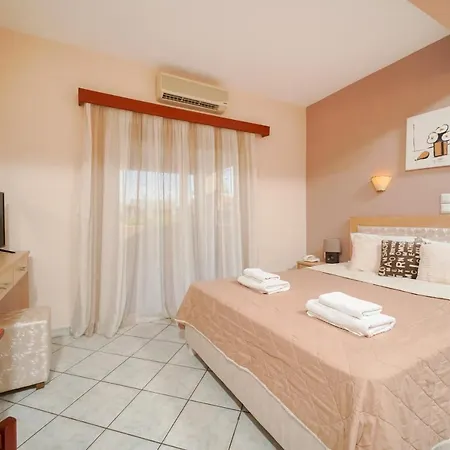 Makrina Hotel 2*